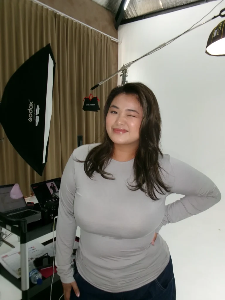 011-cutylongsleeve_XL-165